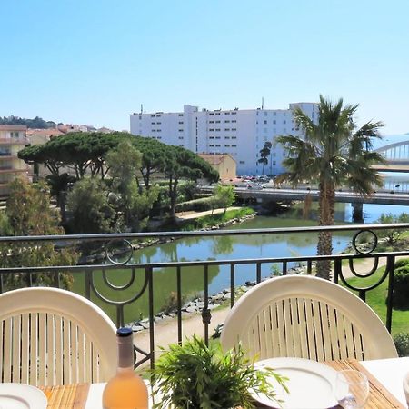 Port Marine Apartment Сен Максим Екстериор снимка