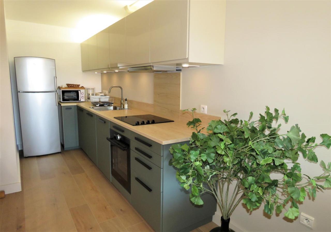 Port Marine Apartment Сен Максим Екстериор снимка